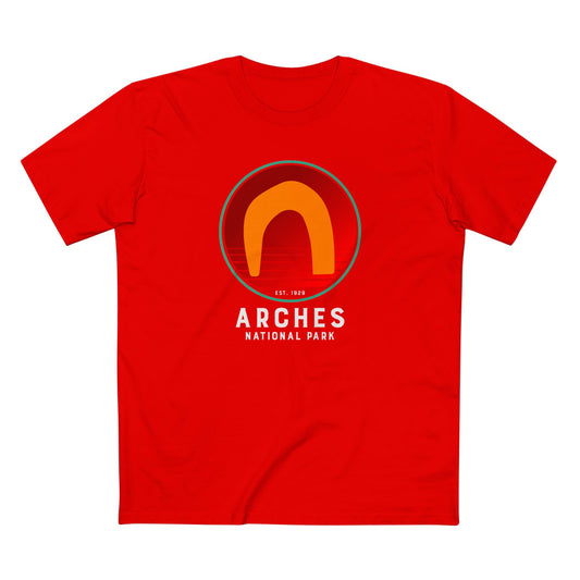 Arches National Park T-Shirt - Delicate Arch Design in Red