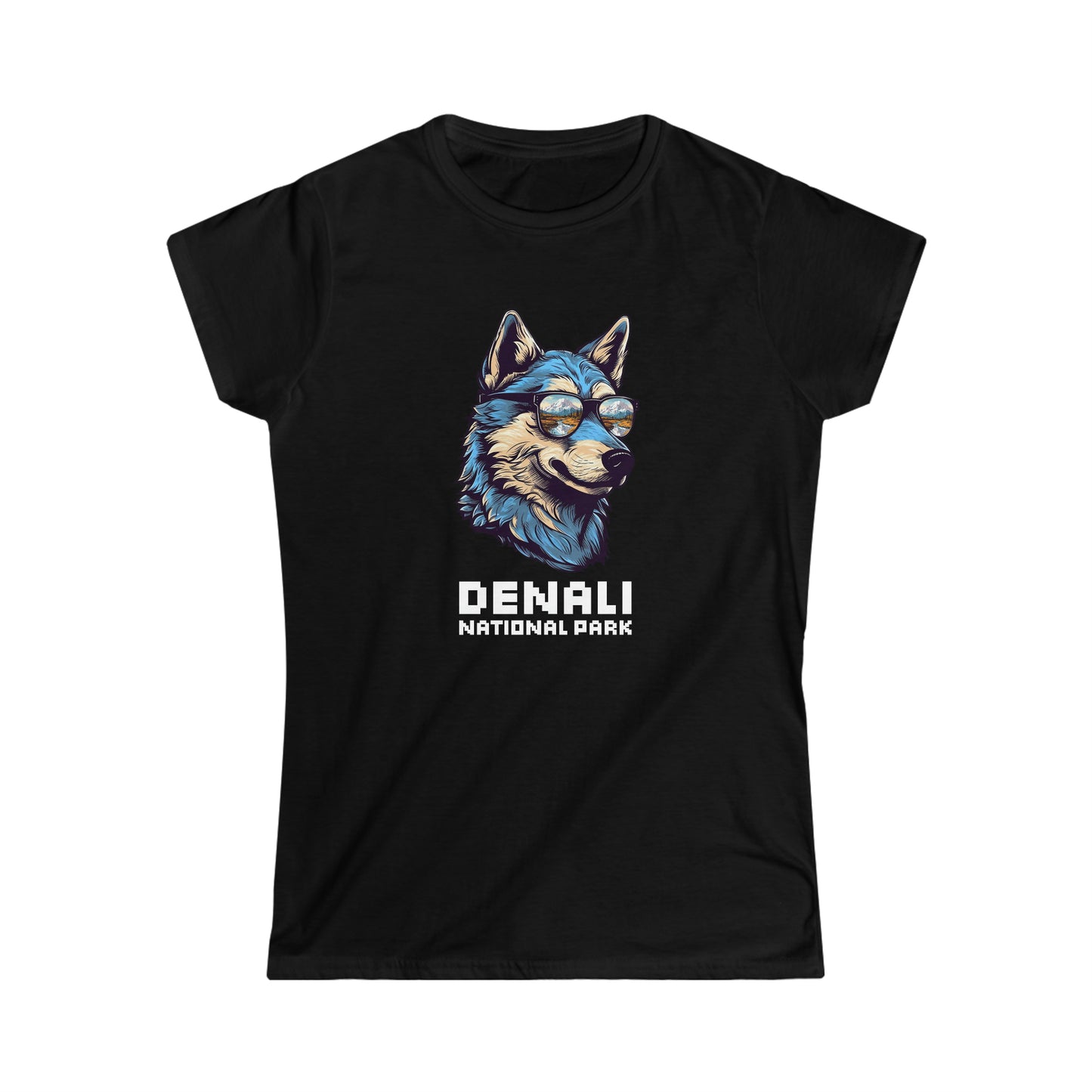 Denali National Park Women's T-Shirt - Cool Wolf