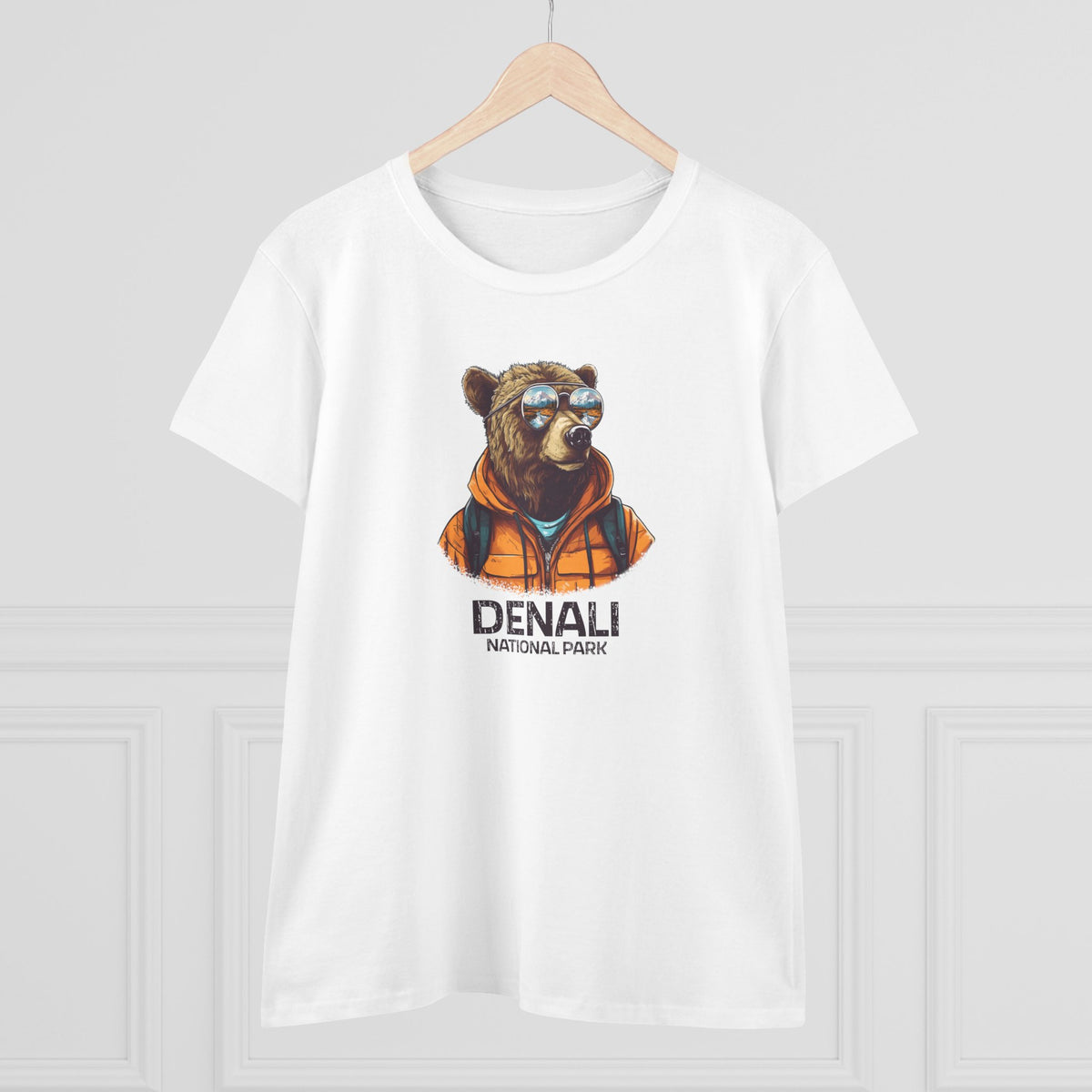 Denali National Park Women's T-Shirt - Cool Grizzly Bear