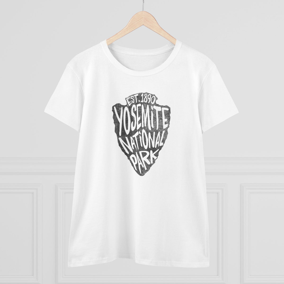 Yosemite National Park Women's T-Shirt - Arrowhead Design