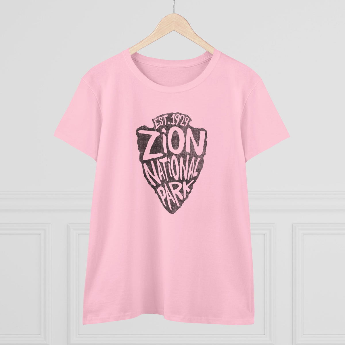 Zion National Park Women's T-Shirt - Arrowhead Design