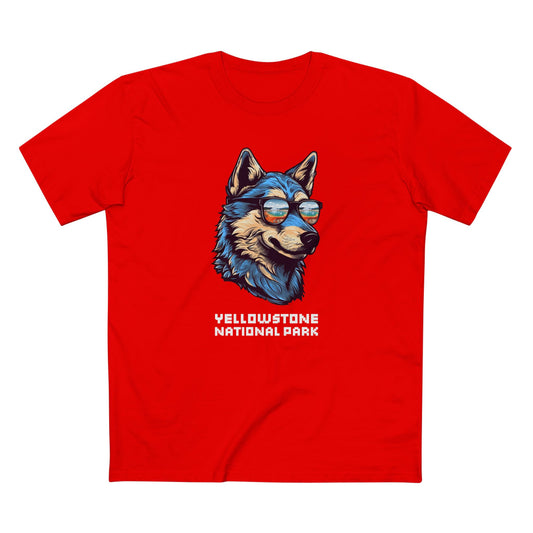 Yellowstone National Park T-Shirt - Smooth Wolf in Red