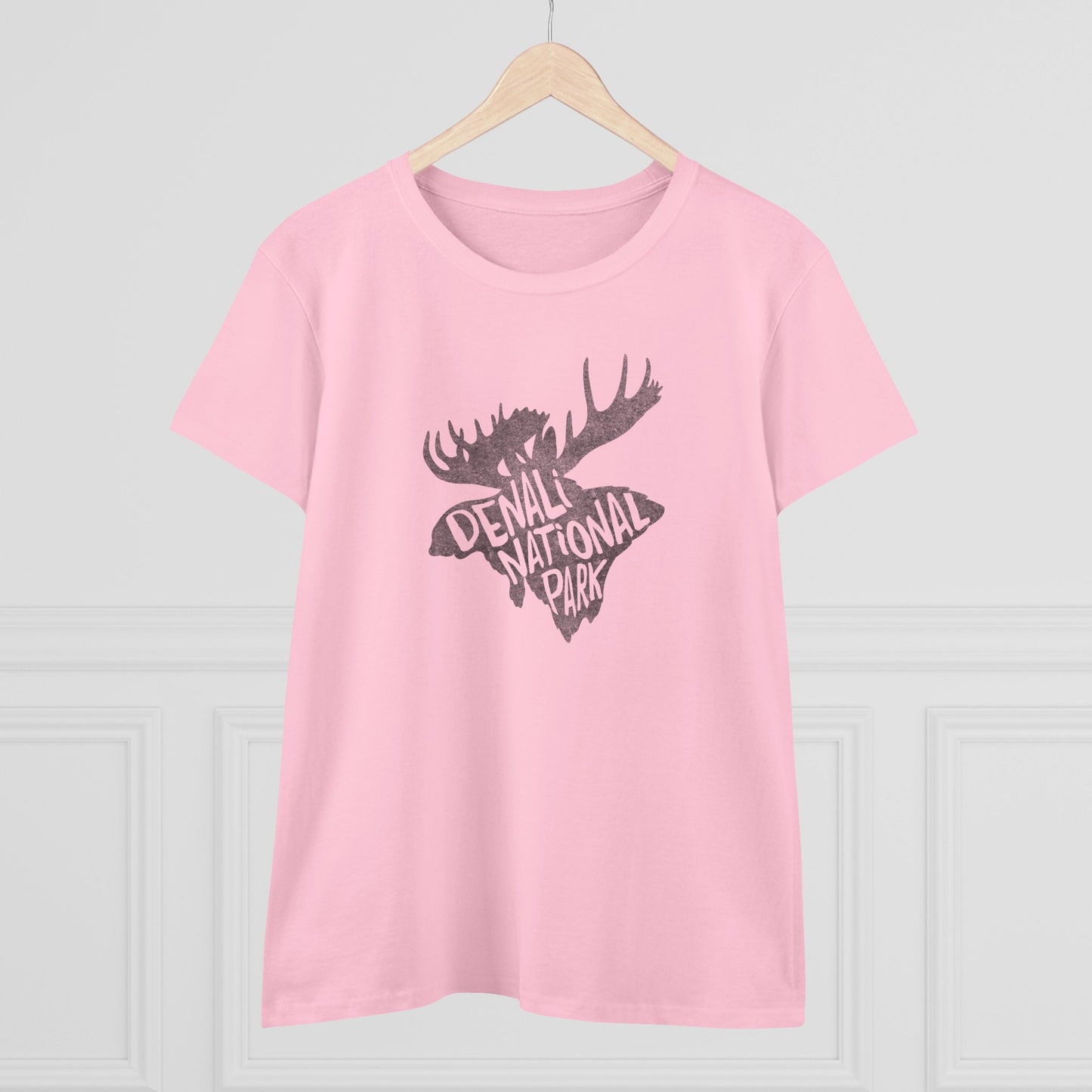 Denali National Park Women's T-Shirt - Moose