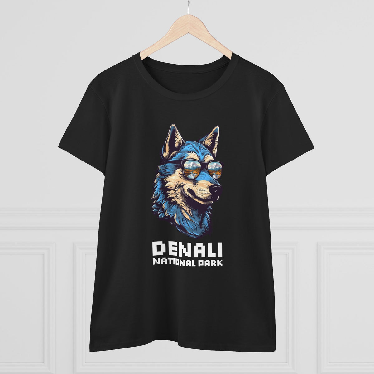 Denali National Park Women's T-Shirt - Cool Wolf