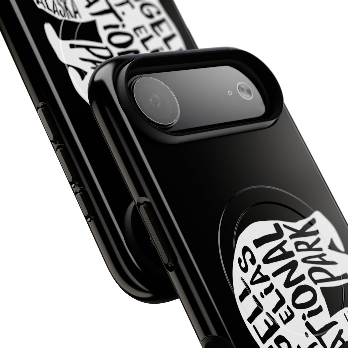 Wrangell - St. Elias National Park iPhone Case with MagSafe - Grizzly Bear Design