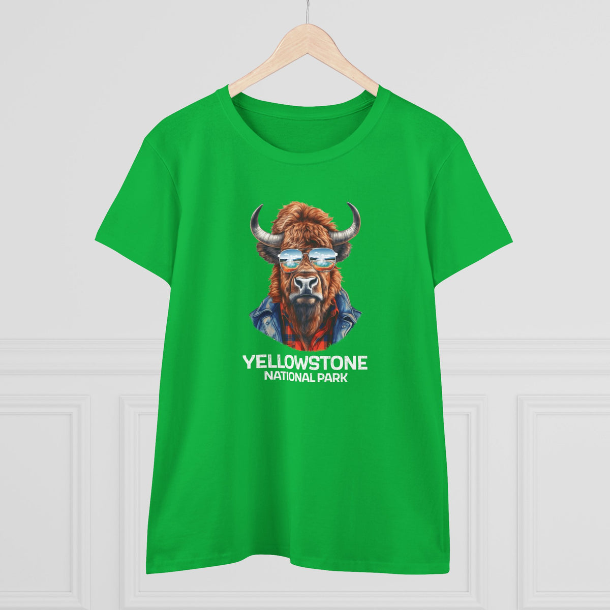 Yellowstone National Park Women's T-Shirt - Cool Bison