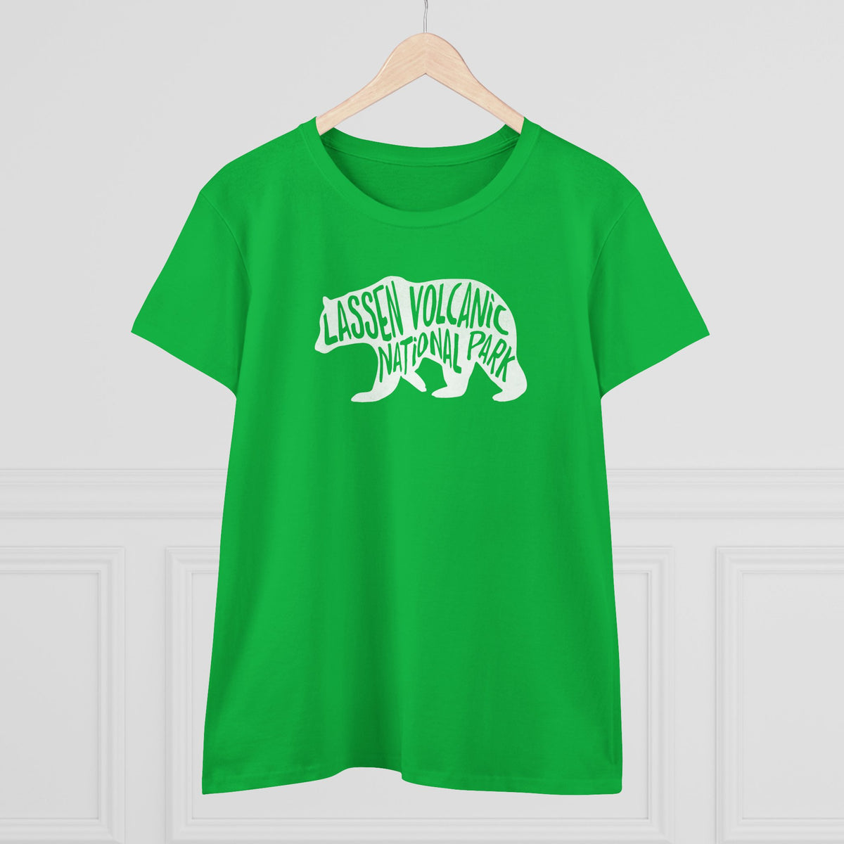 Lassen Volcanic National Park Women's T-Shirt - Black Bear