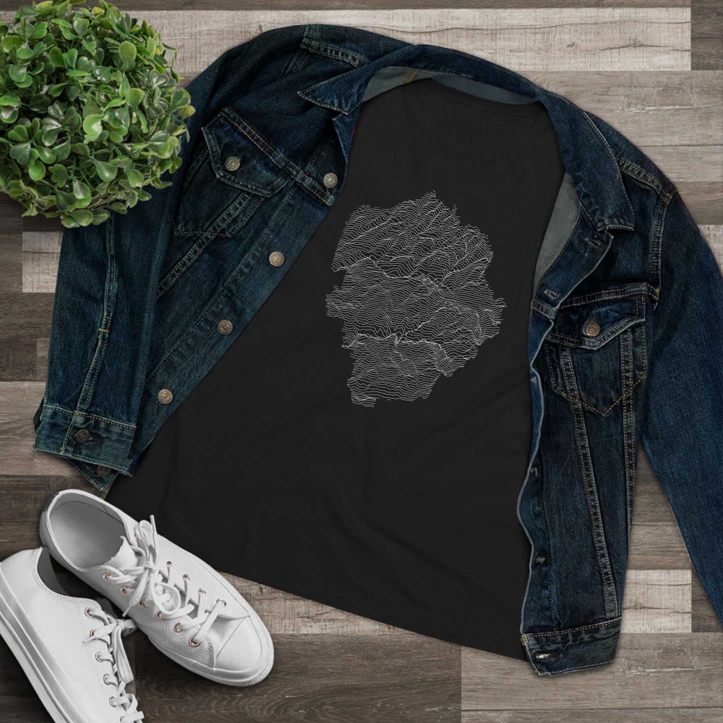 Yosemite National Park Women's T-Shirt - Topographical Lines