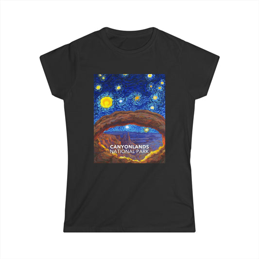 Canyonlands National Park T-Shirt - Women's Starry Night