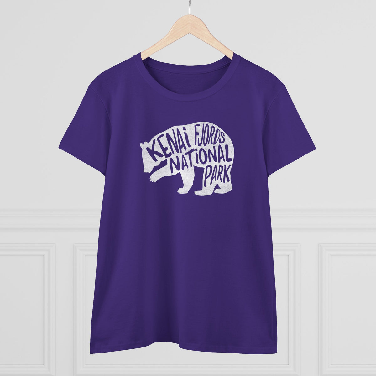 Kenai Fjords National Park Women's T-Shirt - Grizzly Bear