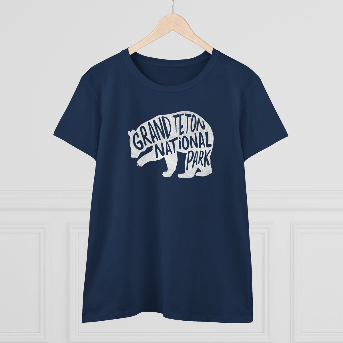 Grand Teton National Park Women's T-Shirt - Grizzly Bear