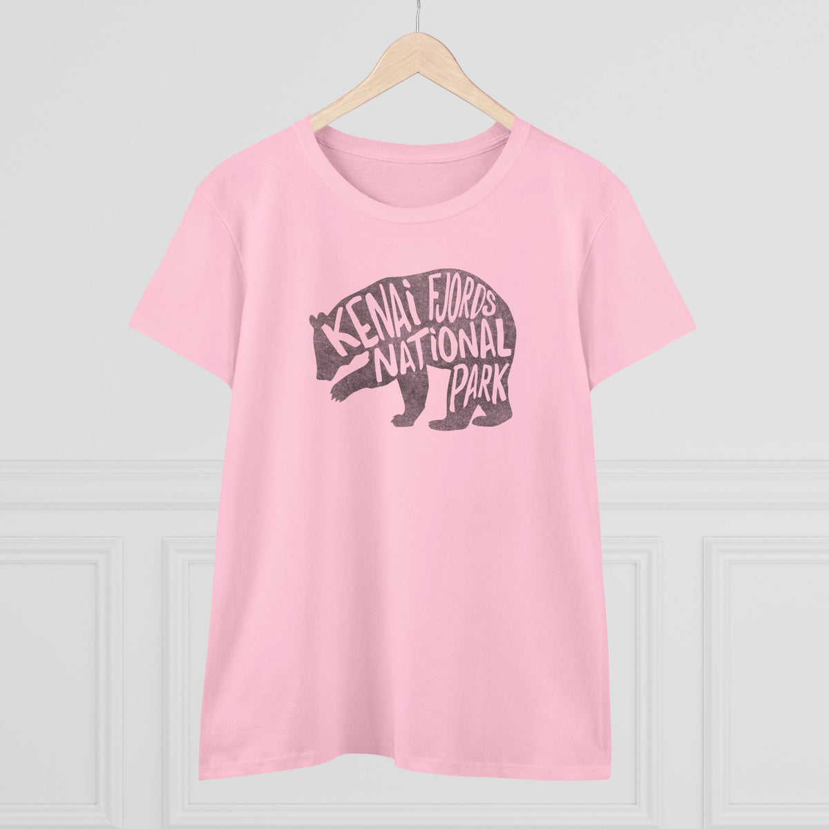 Kenai Fjords National Park Women's T-Shirt - Grizzly Bear
