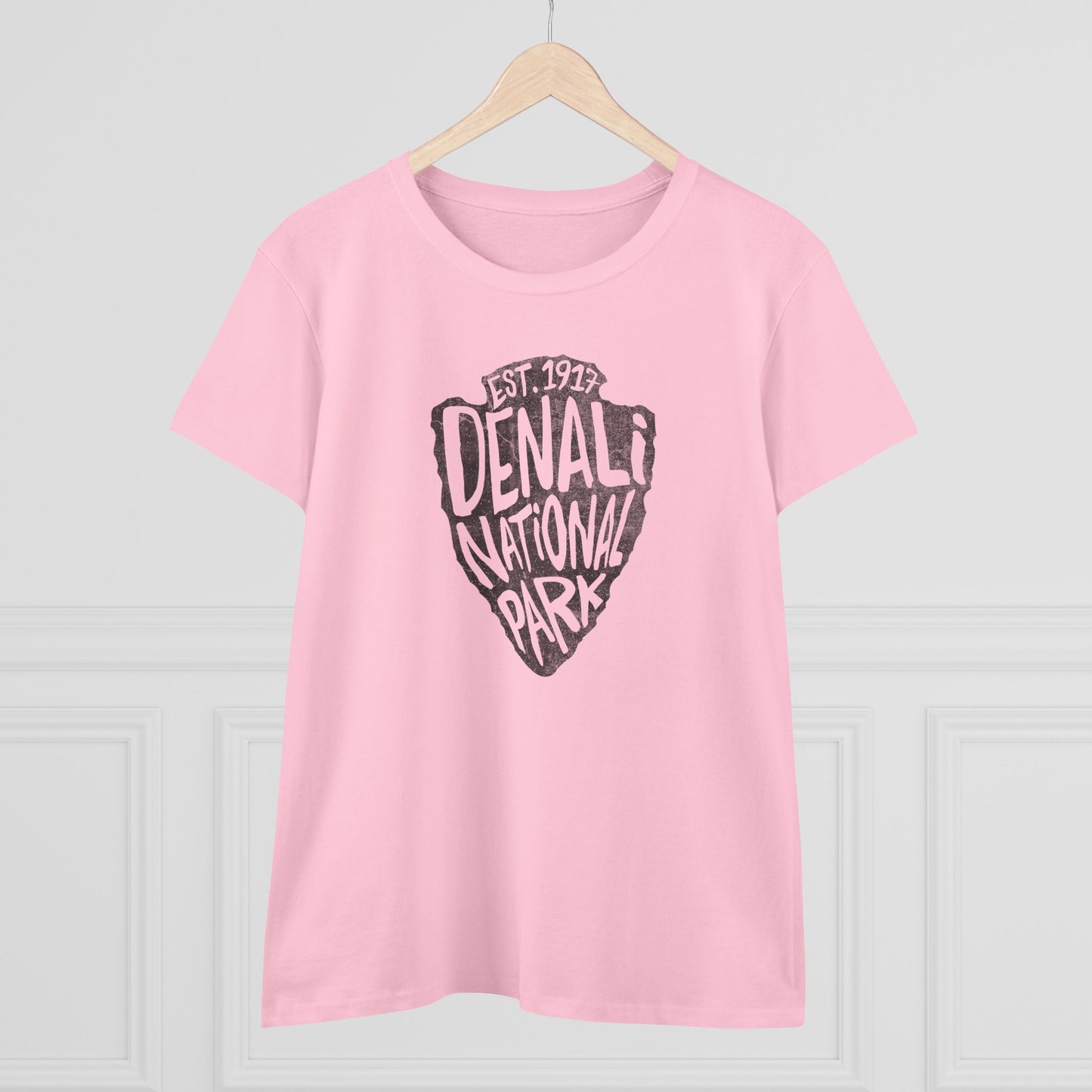 Denali National Park Women's T-Shirt - Arrowhead Design