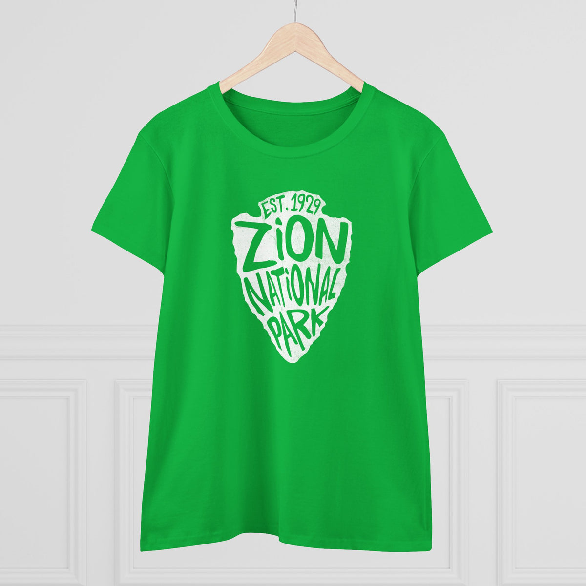 Zion National Park Women's T-Shirt - Arrowhead Design