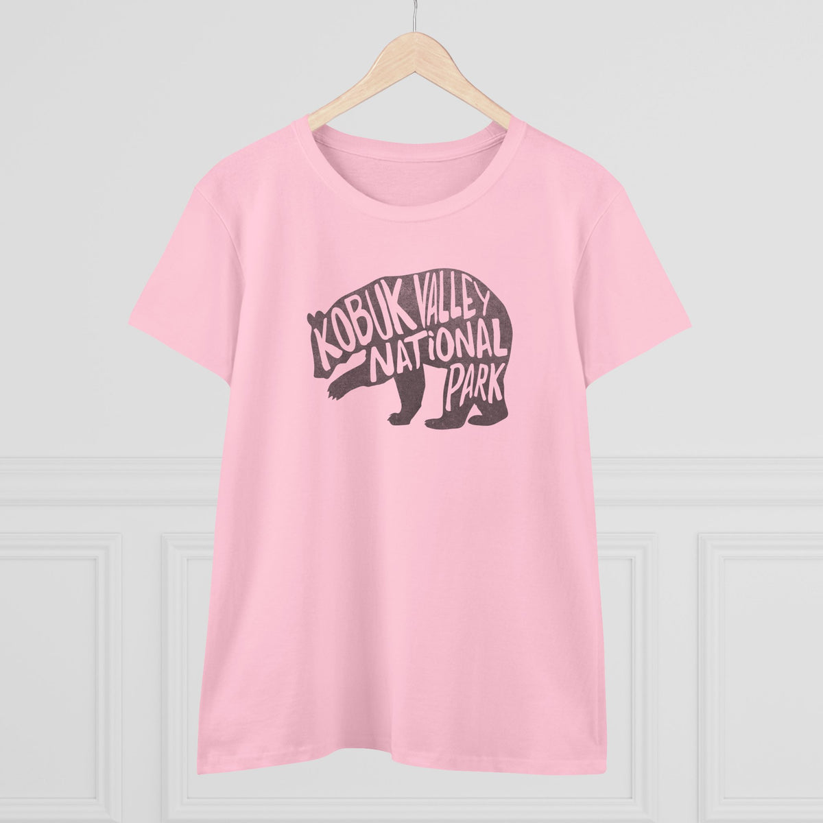 Kobuk Valley National Park Women's T-Shirt - Grizzly Bear