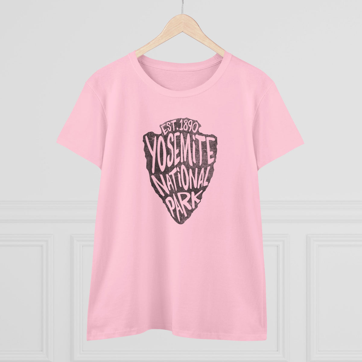 Yosemite National Park Women's T-Shirt - Arrowhead Design