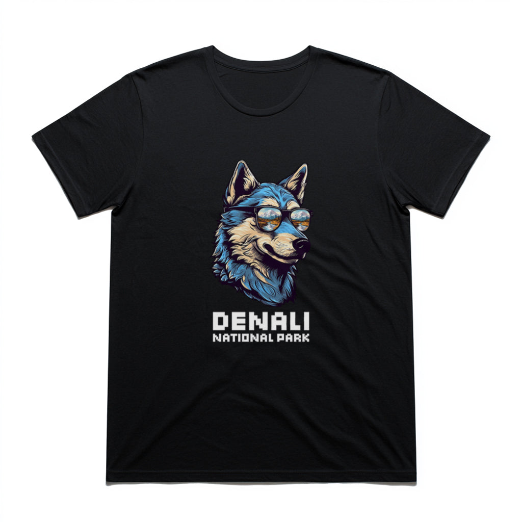 Denali National Park T-Shirt - Smooth Wolf in Black