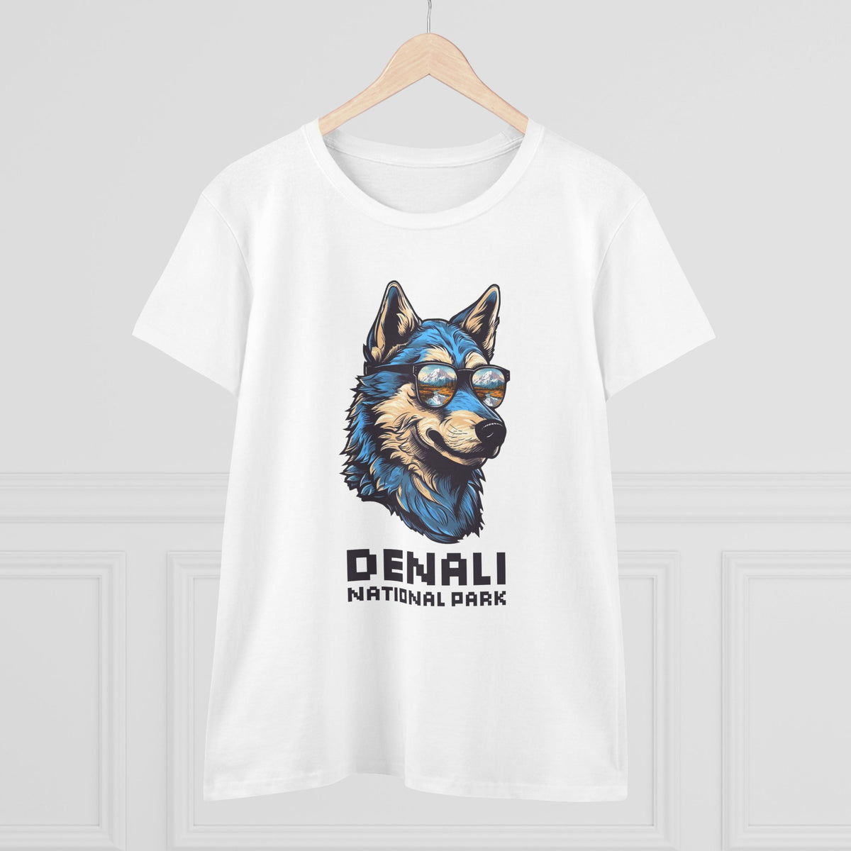 Denali National Park Women's T-Shirt - Cool Wolf
