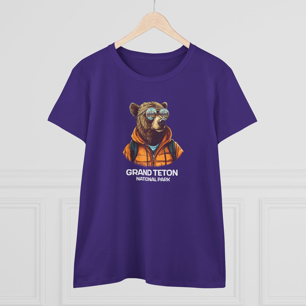 Grand Teton National Park Women's T-Shirt - Cool Grizzly Bear
