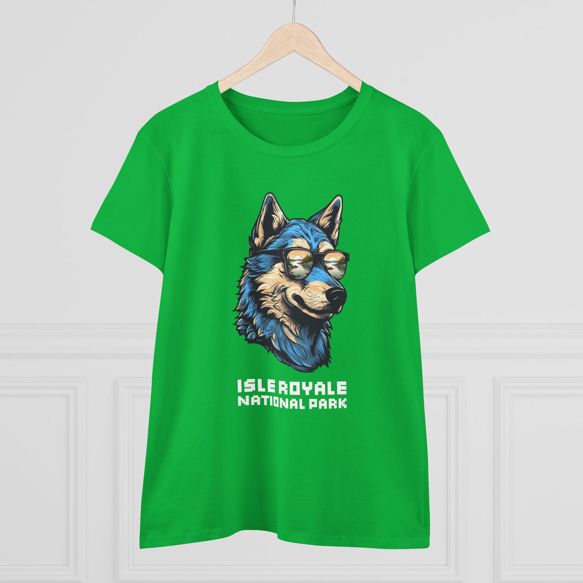 Isle Royale National Park Women's T-Shirt - Cool Wolf