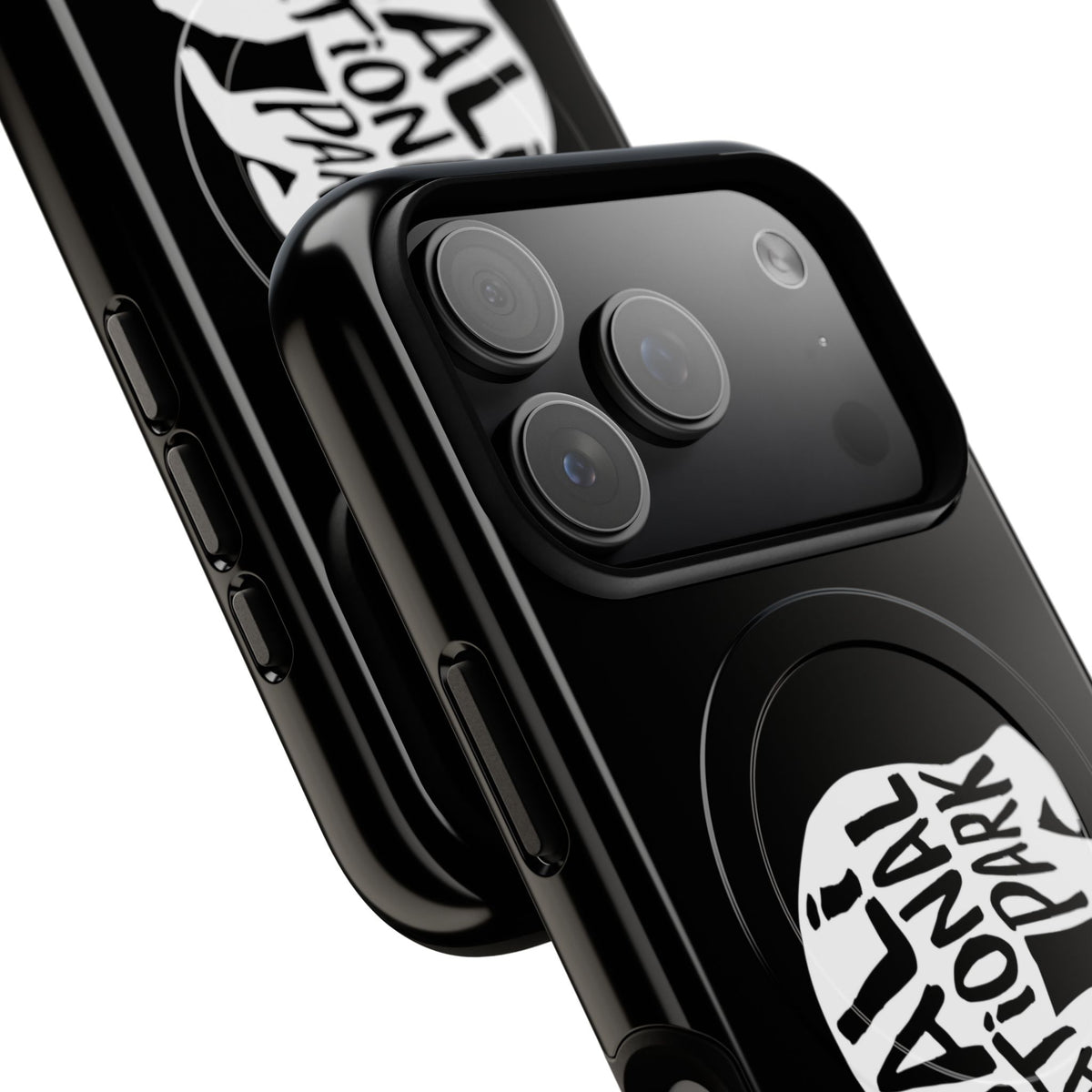 Denali National Park iPhone Case with MagSafe - Grizzly Bear Design